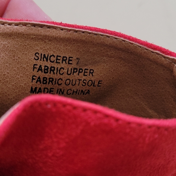 NWOT- ZIGI SOHO SINCERE PLATFORM STILETTO - Picture 9 of 12